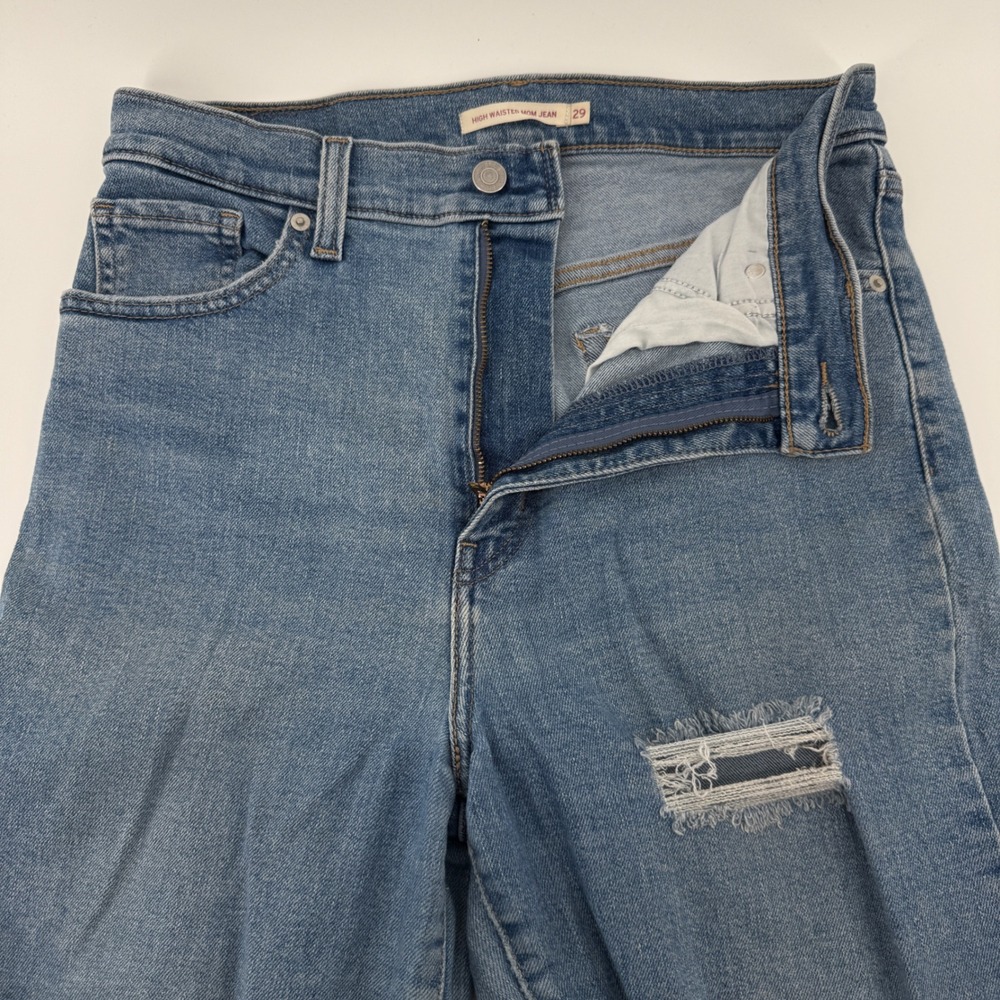 Levi's High Waisted Mom Jean Women 29 Blue Solid Cotton Distressed Denim